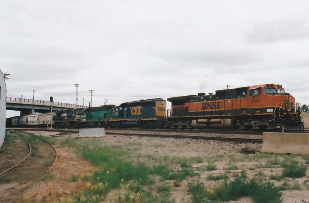 BNSF 1052 East